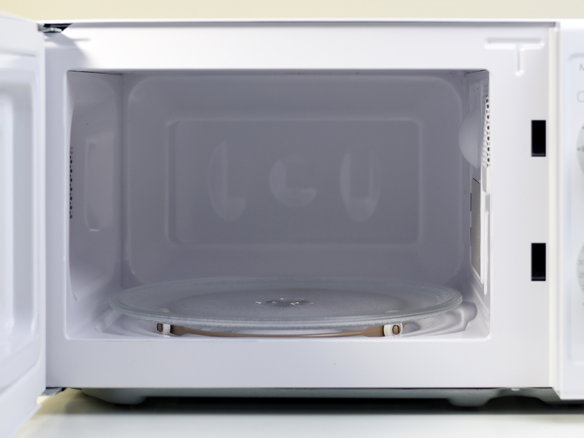 極美品 デザイン家電 2016年製 ニトリ電子レンジ MM720CUKN GY50Hz 東日本専用 インテリアにこだわる方に