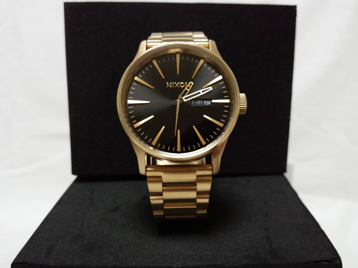 小売店が選ぶ卸 新品 ニクソン SENTRY SS A356 510 ゴールドブラック 