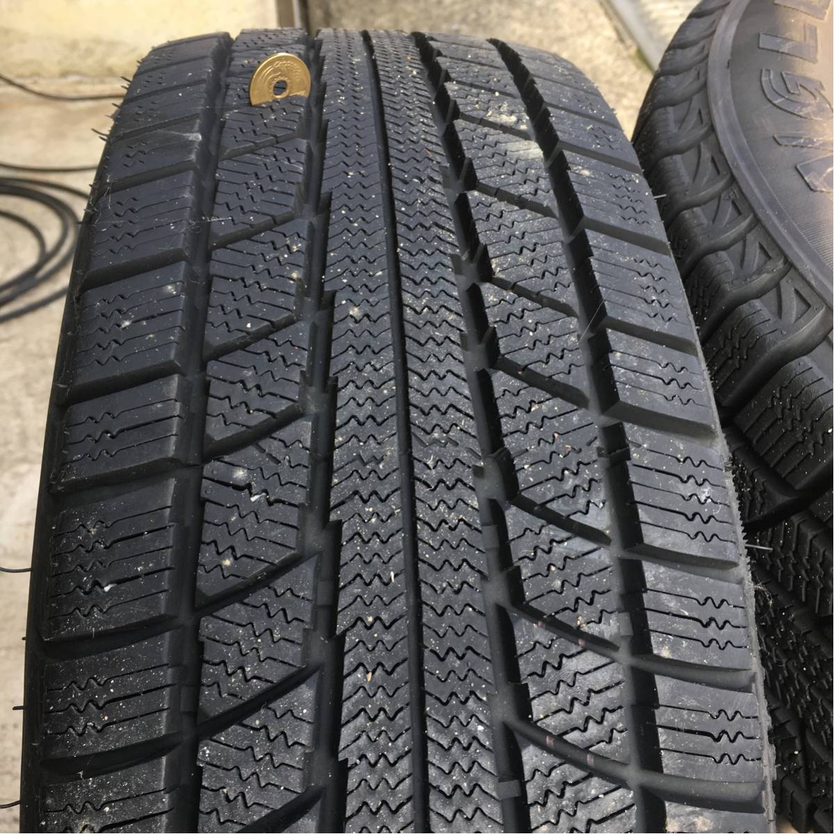 中古スタッドレスタイヤ195⁄65R15 ☆スタッドレスタイヤホイル 4本 