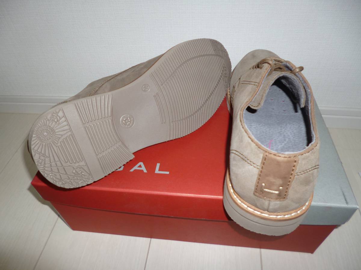 REGAL　24.5ｃｍ　ベージュ