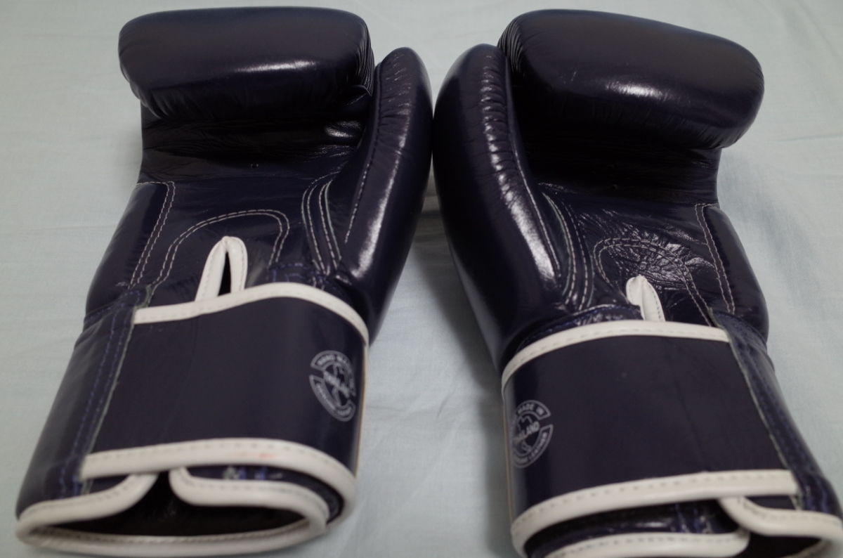 ボクシンググローブ Fairtex」の人気商品一覧・価格比較 - 価格.com