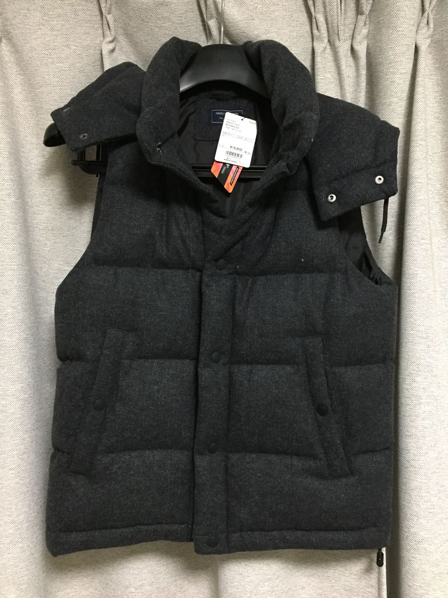ほぼ新品 ナノユニバース ダウンベスト