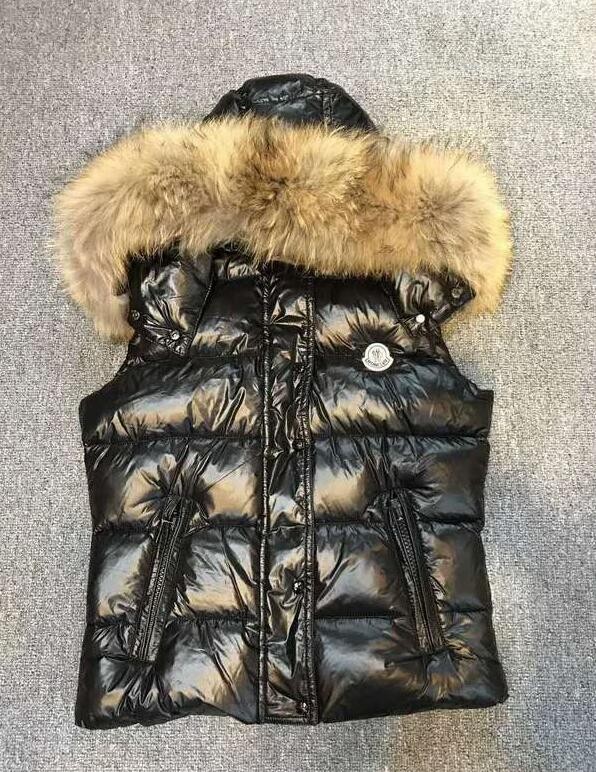 MONCLER モンクレ―ル ダウンベスト フード付き サイズ1