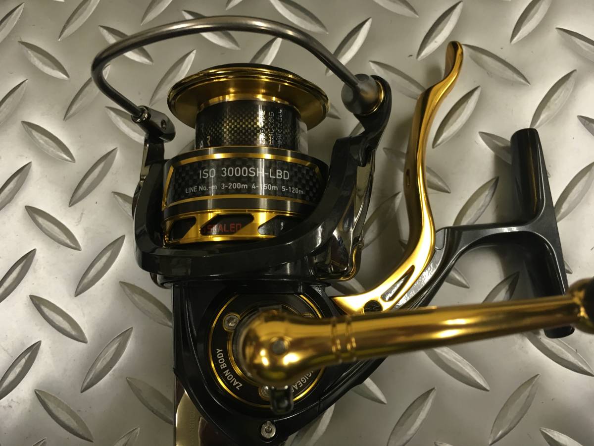 ダイワ 15トーナメント ISO 3000H-LBD 新品未使用 ダイワ 15