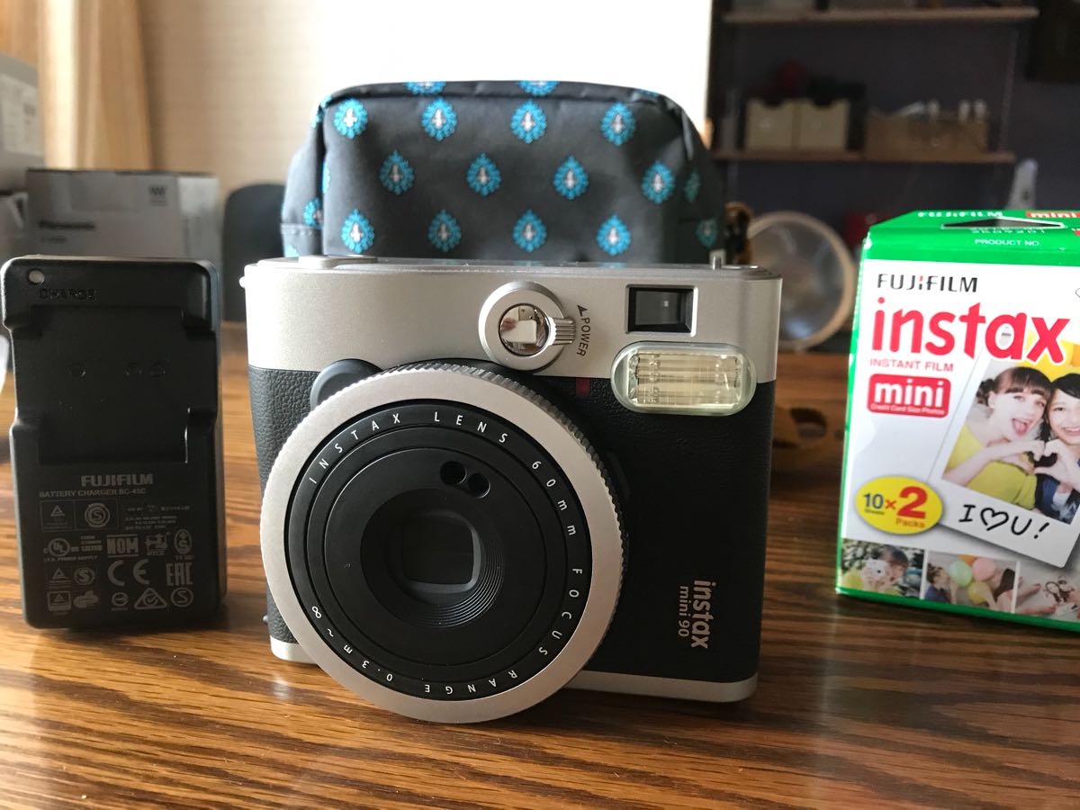 中古】チェキ FUJIFILM instax mini 90 ネオクラシック ブラック 箱 