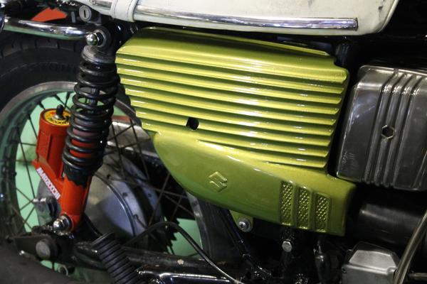 GT380 後期 黒 左右セット サンパチ - アルフィン サイドカバー 2026年 
