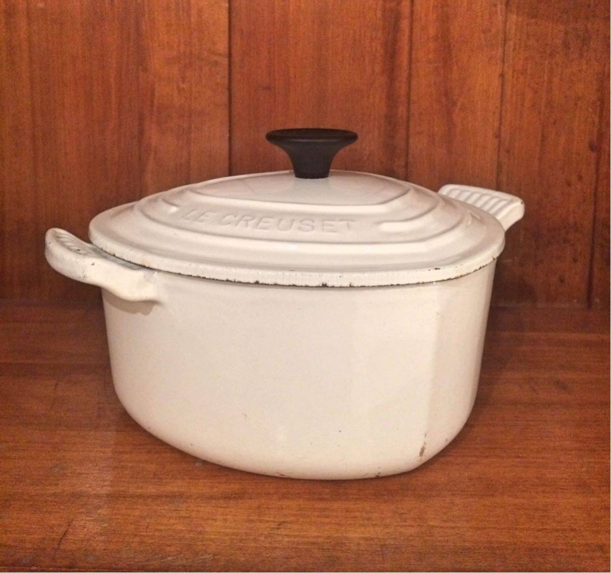 LE CREUSET ル・クルーゼ ココット ダムール ハート型キャセロール 両手鍋 ホワイト 19cm 容量2L 重量3.2kg キッチン 台所 インテリア712w