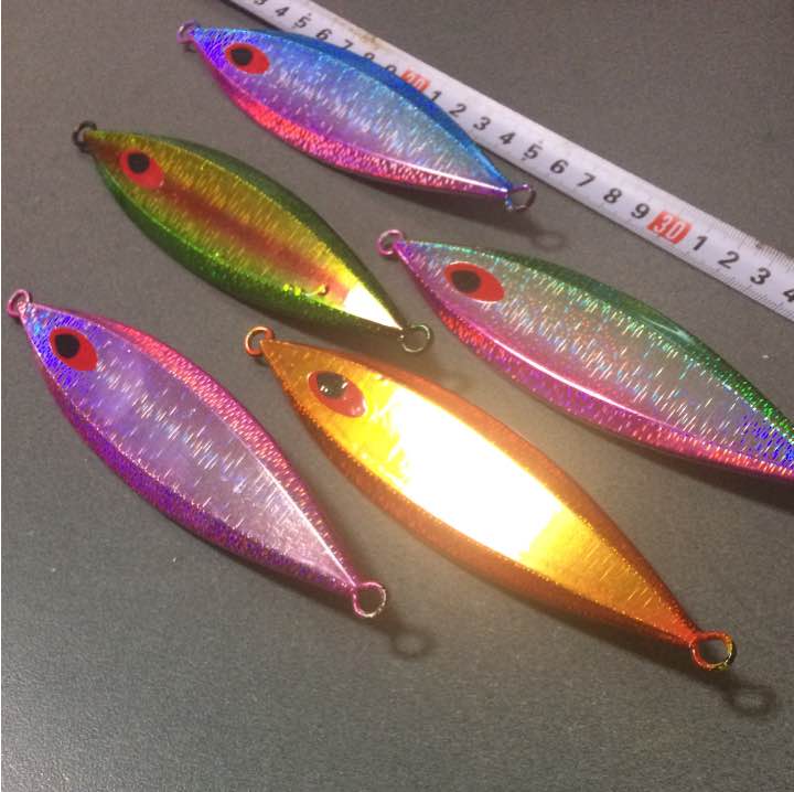 7大人気再入荷！在庫残りわずか200ｇメタルジグ5個セット！