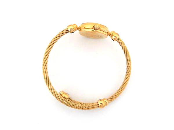 1円 ジャンク品 グッチ 2700L レディース腕時計 ブラック文字盤×ゴールド色 BG360