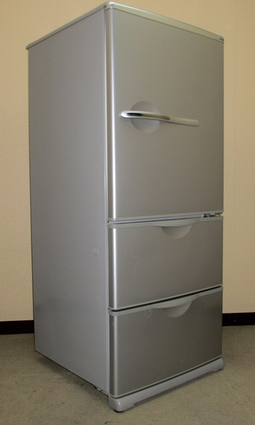 【送料無料】即決★SANYO★まん中フリーザー・生き生き野菜室★255L冷蔵庫☆SR-261T(7R91742)