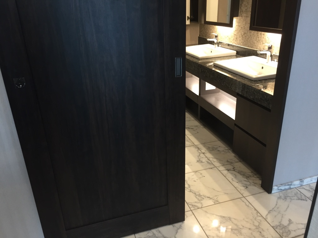 B13◆展示品◆室内引戸◆特注品◆レール長さ1515◆木目調◆室内建具/ドア◆リフォーム最適◆