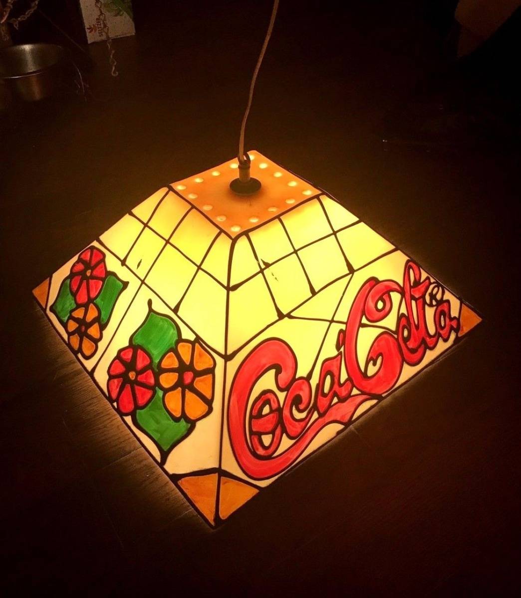 激レア 希少 Coca-Cola ステンドグラス ランプ ビンテージ　コカ・コーラ　ステングラス　ライトアップランプ　１９７０，８０年代　希少 プールランプ