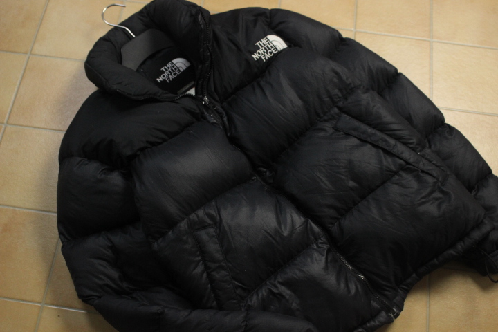 JMFI3489◎ノースフェイスThe North Face 肉厚 ダウンジャケット/ブラック系/L程/