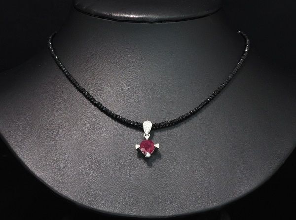 ☆アクセサリー大量2.6kgペンダント イヤリング（ジャンク
