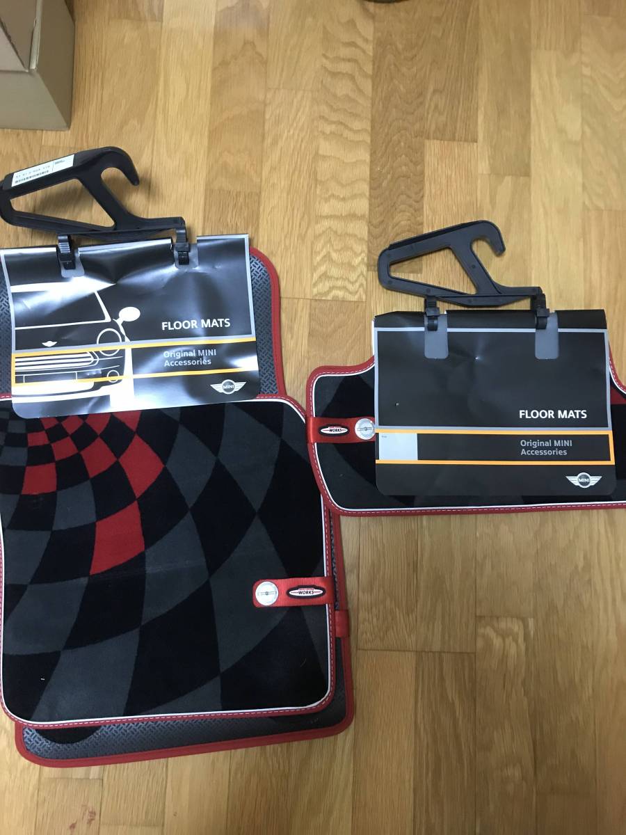爆買い F56 純正JCWフロアマット 前後セット(BMW用)｜売買されたオークション情報、yahooの商品情報をアーカイブ公開 - オークファン BMW用