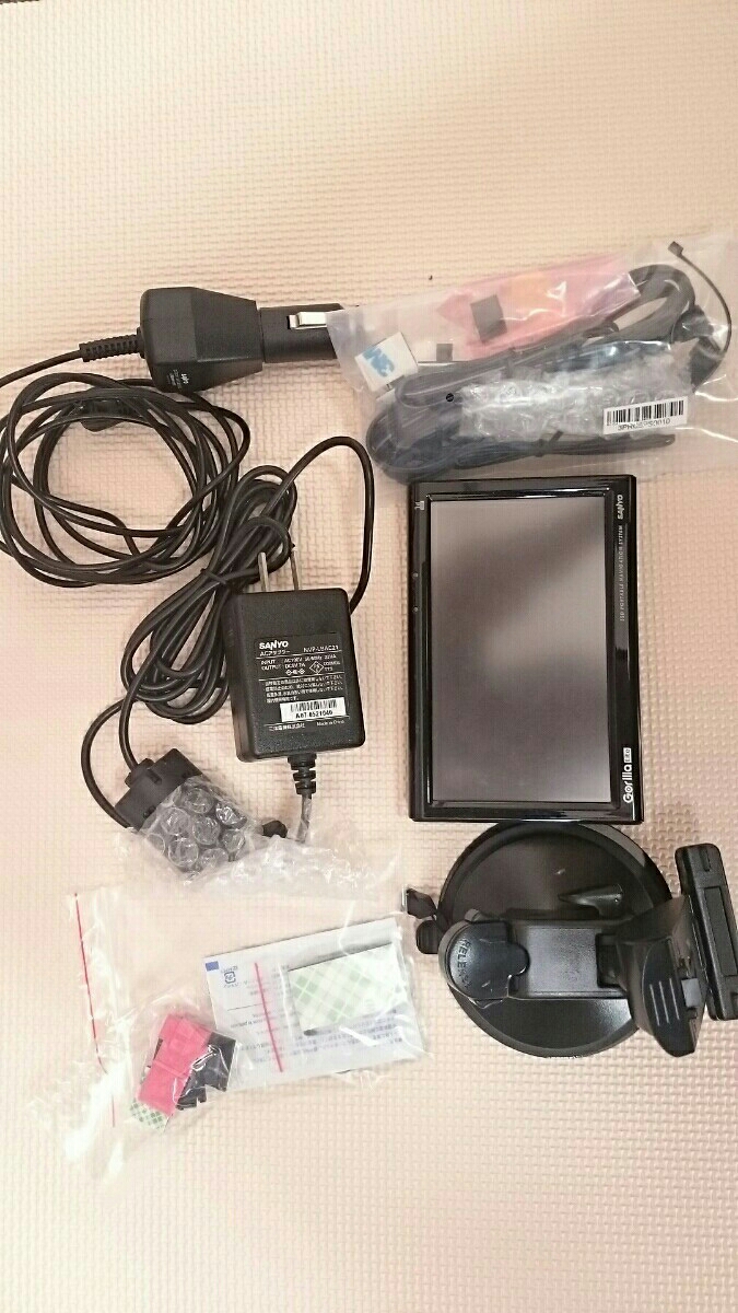 Gorilla Lite NV-LB60DT SANYO - ゴリラ 価格.com ポータブルナビ