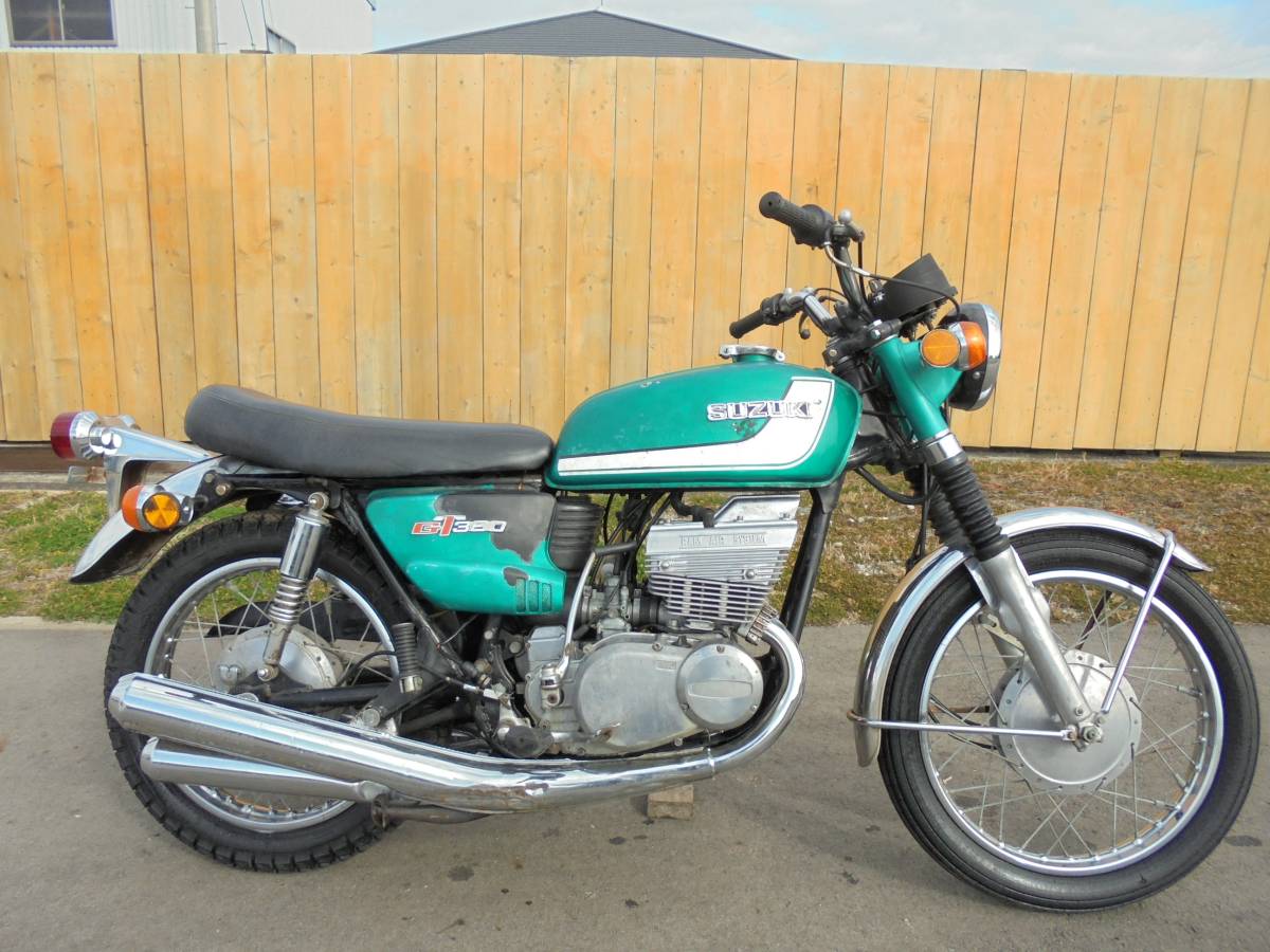 スズキ 【新品！スポーツキャリア】☆GT380.GT550.GT750.純正