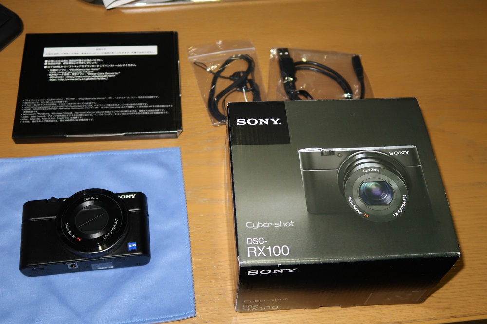 極美品 SONY Cyber-shot DSC-RX100 完動品 液晶保護フィルム 1.0型