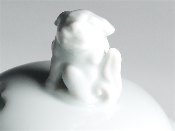 Yahoo!オークション N829 奥川忠右衛門 作 白磁 【陶酔】 奥川忠右衛門