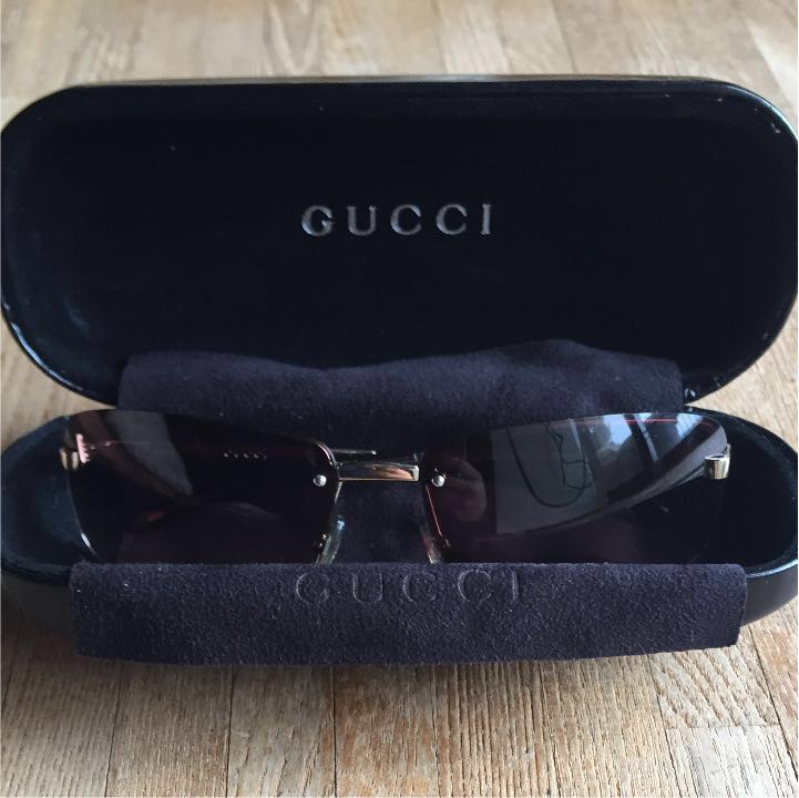 人気定番，品質保証 GUCCI グッチ サングラス(サングラス)｜売買されたオークション情報、yahooの商品情報をアーカイブ公開 - オークファン 服飾小物