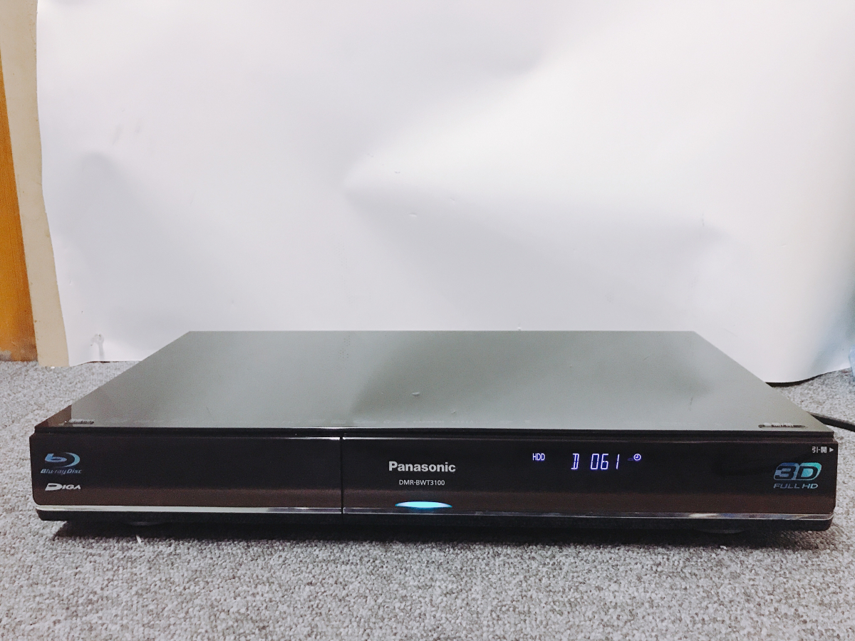 Panasonic DIGA 3Dブルーレイレコーダー　DMR-BWT3100 ☆ Panasonic パナソニック DMR-BWT3100 DIGA ブルーレイ Blu-ray 2010
