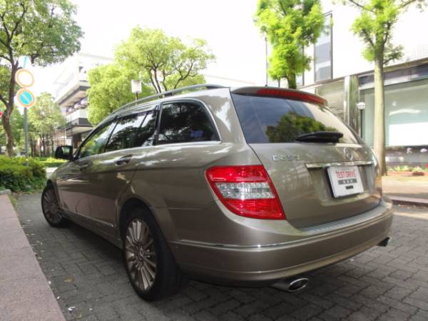 【おしゃれスギル仕様車！】C250Ｗgnアバンギャルド★V6エンジン7AT★希少カラーコーディネイト★ガラスＳＲ★TV視聴可★