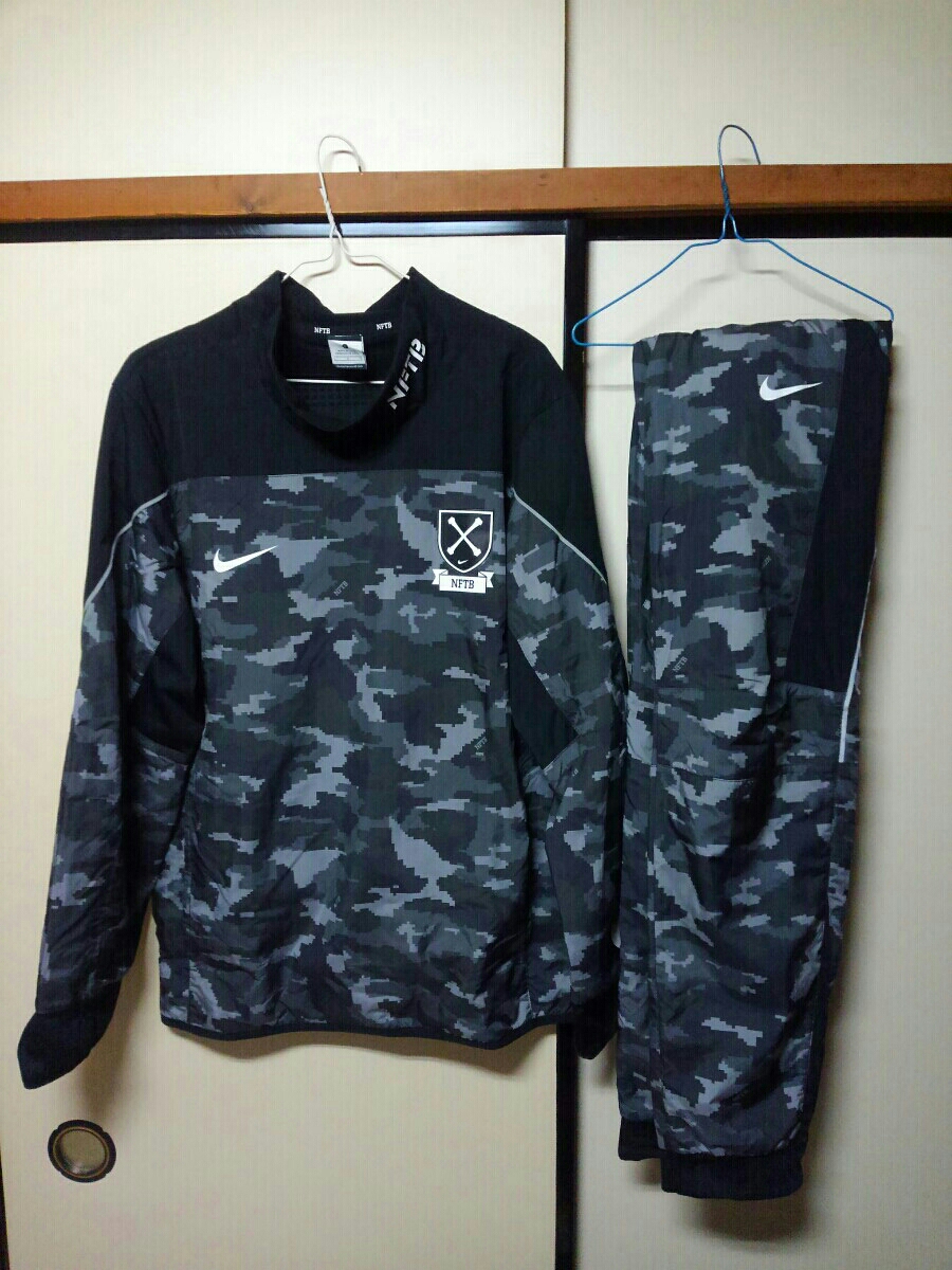 美品 稲本潤一 パーカー サイズL 北海道コンサドーレ札幌 SC相模原 元