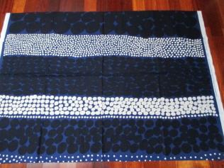 定番人気，新作登場 マリメッコ 生地 ユルモ(その他)｜売買されたオークション情報、yahooの商品情報をアーカイブ公開 - オークファン その他