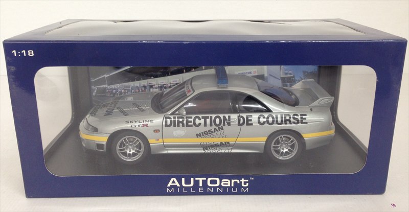 オートアート R33 GT-R ルマン ペースカー K156☆1/18 オートアート 日産スカイラインGT-R（R33）ル・マン