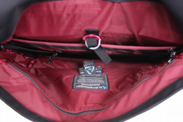 1B1984/新品 クレッタルムーセン FENJA KLATTERMUSEN フェニア ショルダーバッグ メッセンジャーバッグ