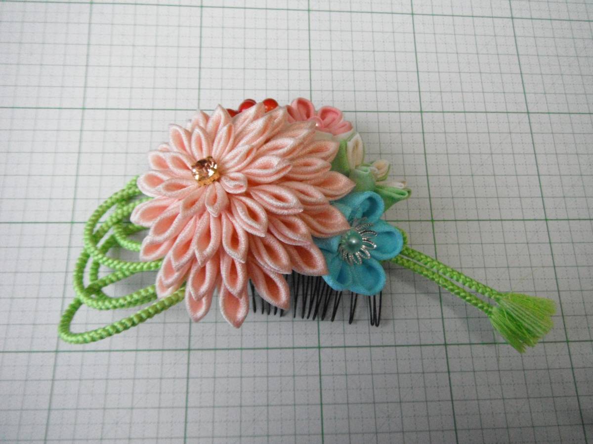 値下げ　正絹つまみ細工　和装髪飾り　飾り紐　成人式・卒業式・七五三等5 つまみ細工 成人式 髪飾り | TOuWA ジュニア
