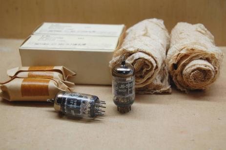 GE 真空管 GE JG-5814A Triple Mica in Military Box NOS pair (2pcs