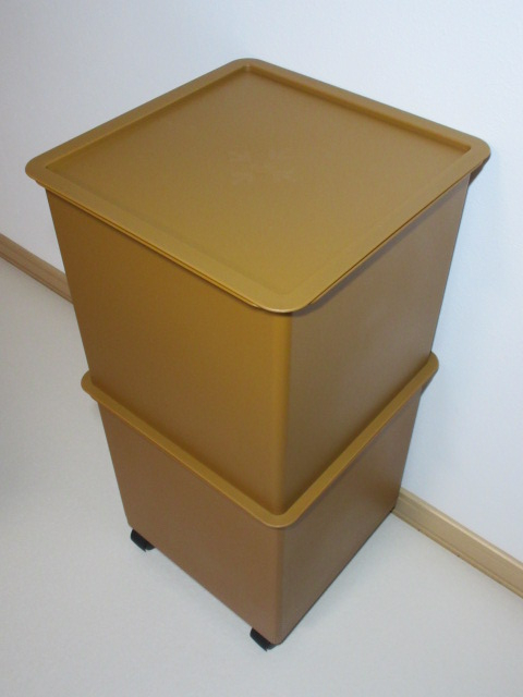 タッパーウェア マルチオーガナイザー ドア付 2個セット キャスター