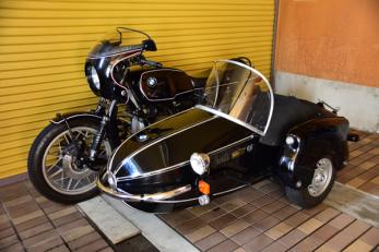 人気セール，品質保証 BMW R100+ワトソニアンGPスポーツ サイドカー 定員３名 車検２年付 アールズホーク仕様 側車には な鉄板製フェンダー(BMW)｜売買されたオークション情報、yahooの商品情報をアーカイブ公開 - オ BMW
