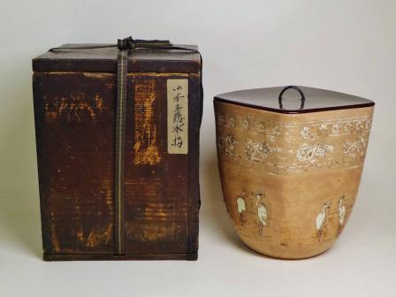 御本立鶴水指（李朝中期）