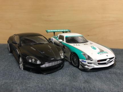 【新作登場，得価】 車 プラモデル 完成品 1/24 アストンーティン DBS ベンツ ペトロナス SLS AMG(完成品)｜売買されたオークション情報、yahooの商品情報をアーカイブ公開 - オークファン 完成品