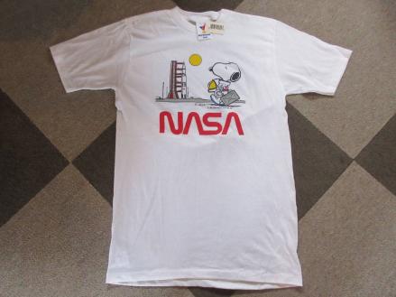 80s　デッドストック！　NASAｘスヌーピーコラボTシャツ　ビンテージ　USA製　宇宙　ピーナッツ　オフィシャル　コピーライト 80s
