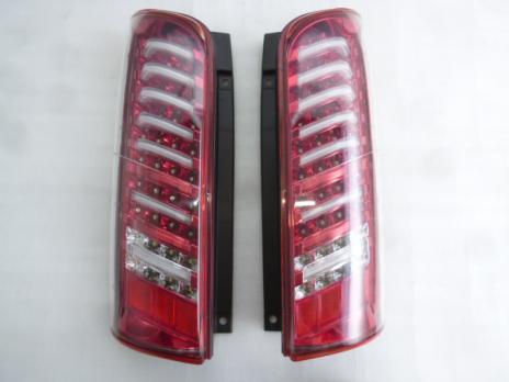 Valenti ヴァレンティ LEDテール NV350 キャラバン E26 クリア/レッド