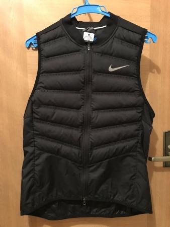 ナイキ NIKE エアロロフト ベスト 黒 M AEROLOFT 800 VEST 美品