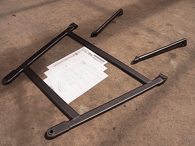 絶版希少!! ZZW30 MR-S MRS TRD 限定車 VM180 サスペンション メンバー