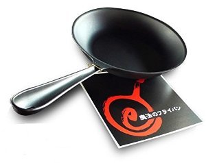 新品箱入り 魔法のフライパン28cm 錦見鋳造 母の日のプレゼントに 魔法の