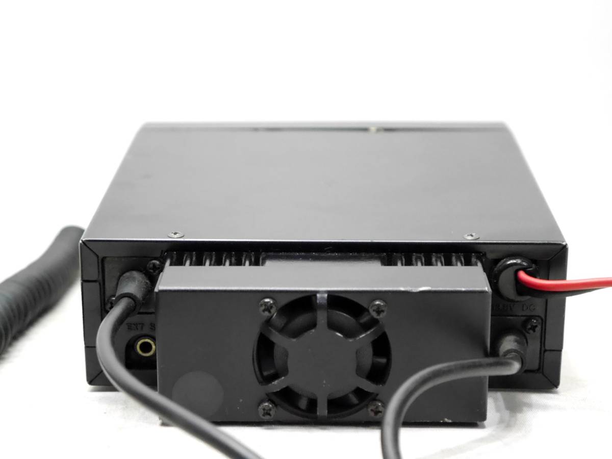 ☆ ICOM 簡易業務用携帯型無線機 IC-UH37CTM 4台セット/充電器