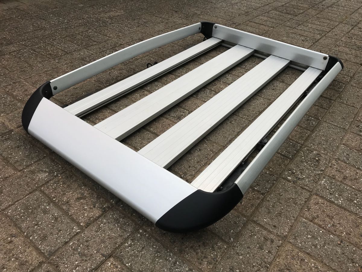 THULE スーリー ルーフキャリア エクスペディション TH820 