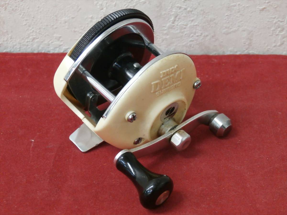 1円～ 釣り具 リール/竿などまとめて DAIWA/SHIMANO ジャンク品