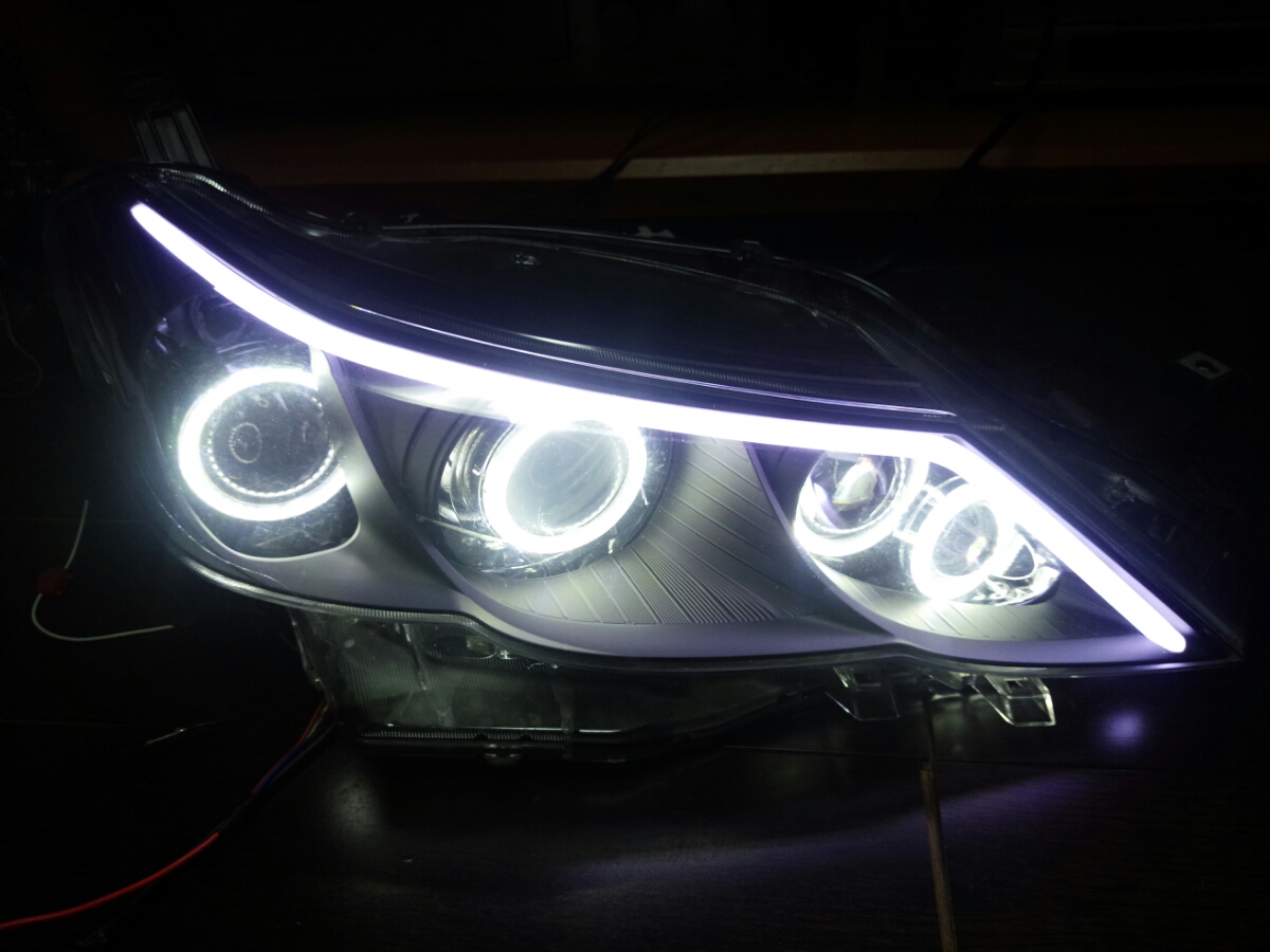 マークX（130系)前期純正ヘッドライト加工4連イカリング、LEDチューブ