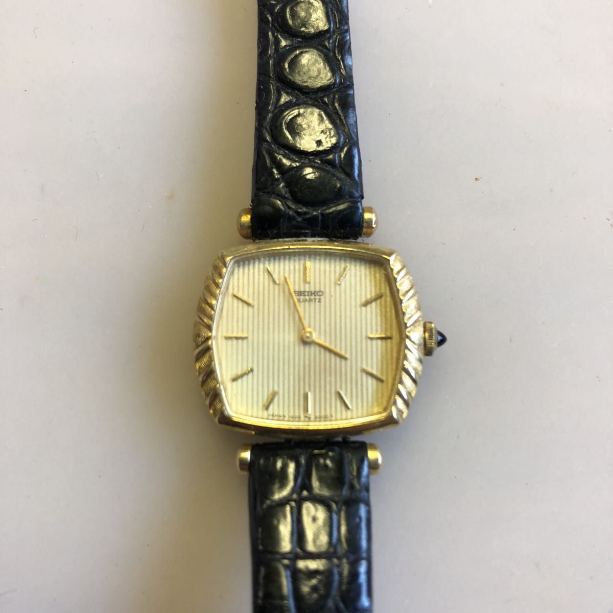 中古 SEIKO QUARTZ 14k BACK ST STEEL レディース腕時計 1400-6630 