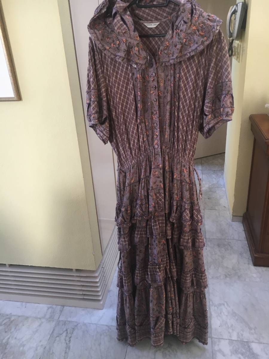 驚きの破格値，新作 2 金子功 KANEKO ISAO WONDERFUL WORLD PINK HOUSE カネコ イサオ ピンク ハウス ワンダフル ワールド(カネコイサオ)｜売買されたオークション情報、yahooの商品情報をアーカイブ公開 - オークファン カネコイサオ