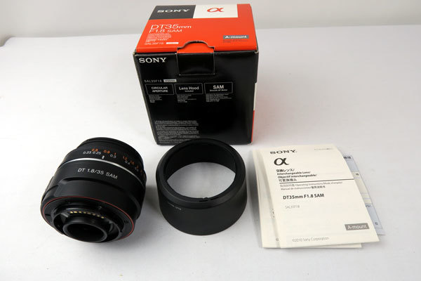 SONY DT35mm F1.8 SAM SAL35F18 ソニーαレンズ