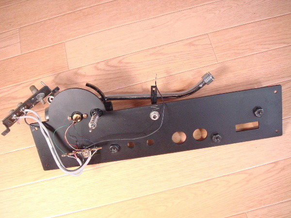 No.364 ●トーンアーム ●レコードプレーヤー パイオニア PL-1200用 中古 Pioneer パイオニア 基礎編Ⅰ｜アナログオーディオ大全 DJ PL-470の仕様 クラシックな外観と革新的なハイエンド・テクノロジーを採用した