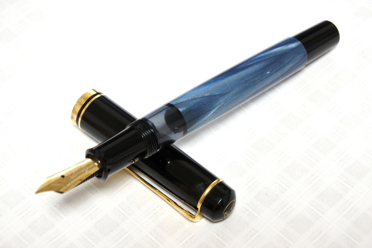 ペリカン 万年筆 M250初期型 ブルーマーブル HEF 12C 1985年頃 Pelikan